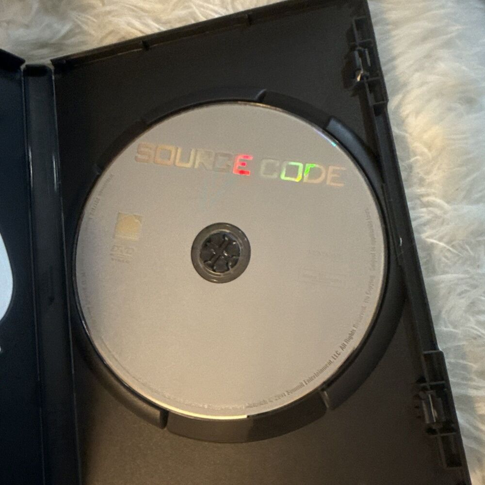 Source Code (DVD, 2011) - Picture 3 of 4